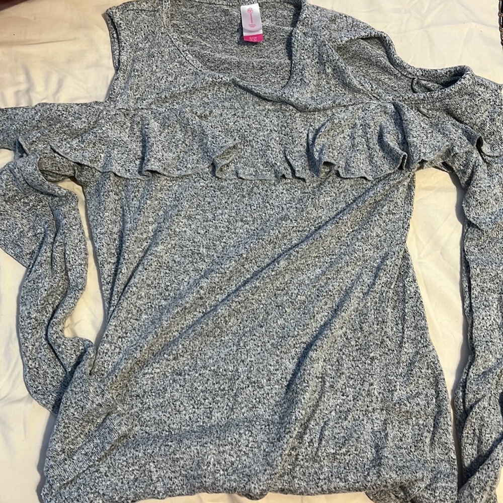 Grey sweater